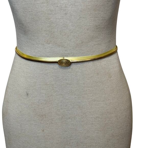 Vintage Size Medium Gold Tone Skinny Stretch Belt with Medallion Buckle - Picture 1 of 8